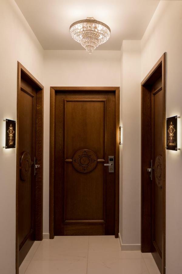 Vener Luxury Suites Chania  Bagian luar foto